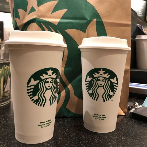 STARBUCKS Logo White Reuseable Cup Mug to go w/Lid - Picture 1 of 3